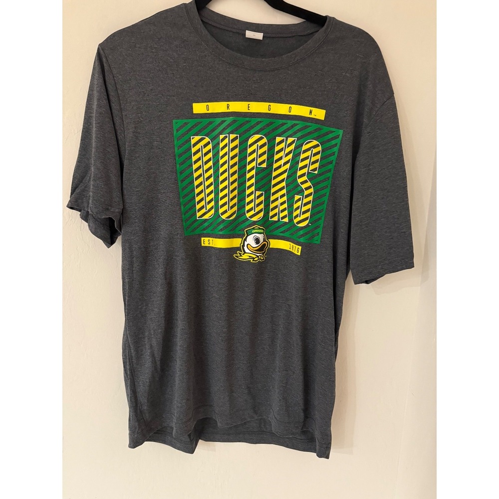 Oregon Ducks Men's Captivating Gray Est. 1876 -Logo T-Shirt Size Medium- NWOT